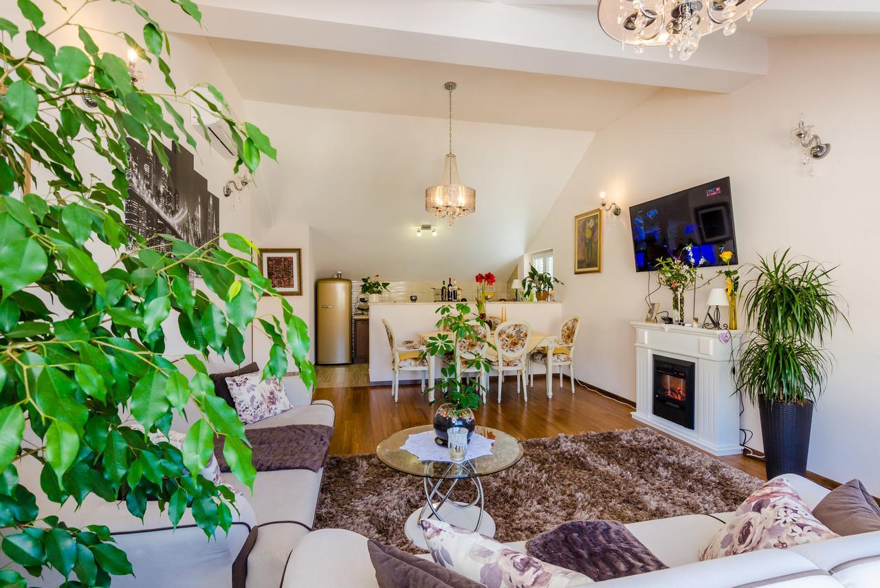 Apartment Klio